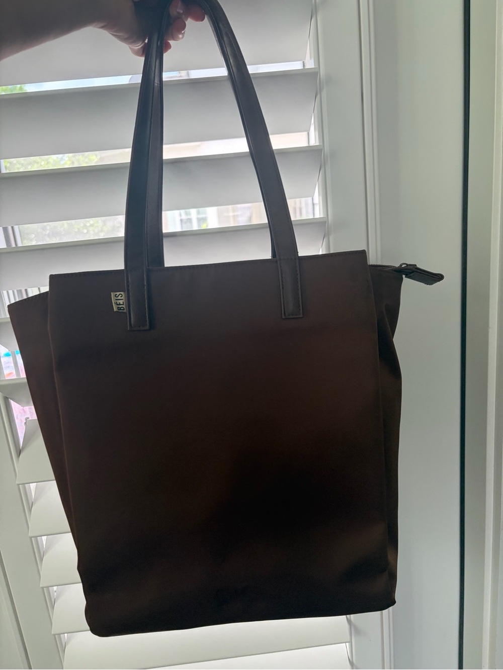 BEIS Commuter Tote in Maple Brown - Picture 8 of 10